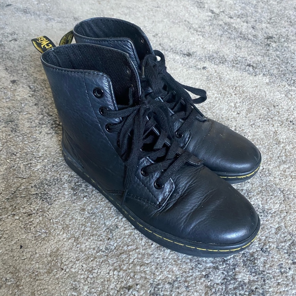 Dr. Martens Leyton size 37 / 7
